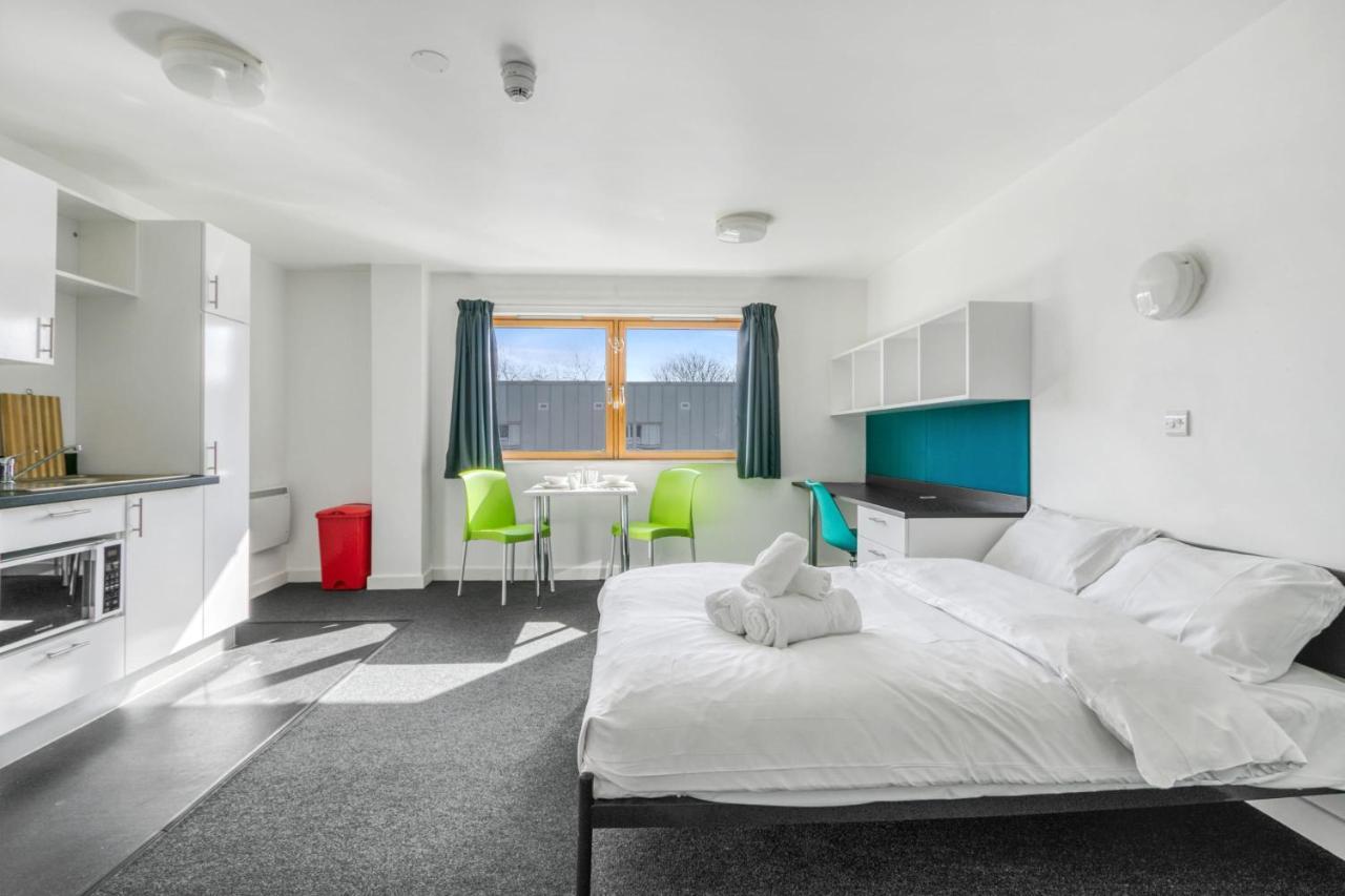 Bright & Central Studio In Luton, Sleeps 2 Luton  Dış mekan fotoğraf